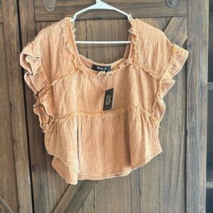 Blue B Women's Ruffled Caramel Crop Top